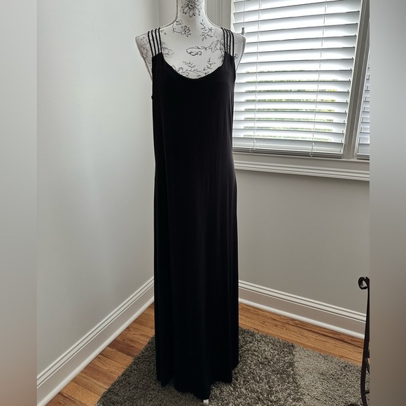 Nicole Miller Maxi Dress - Picture 10 of 11